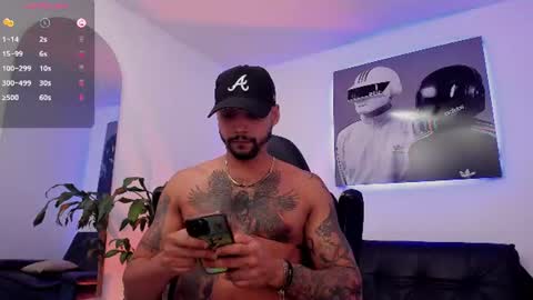 Nikola Hank online show from August 2026 07:10:02 AM