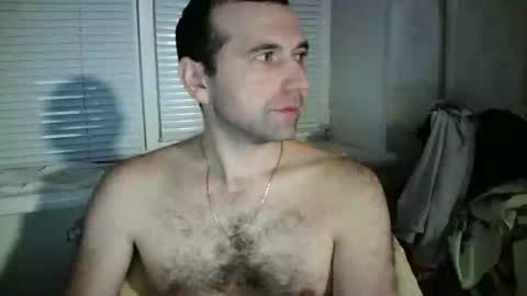 nikolas_vaz online show from February 2025 09:48:01 PM