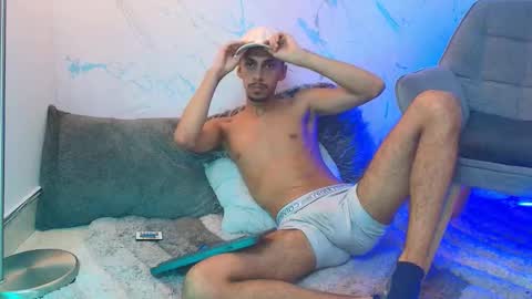    online show from December 2025 06:43:02 AM