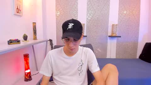    online show from December 2025 05:26:01 AM