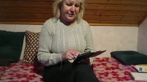 Nikole1 online show from February 2025 11:01:02 AM