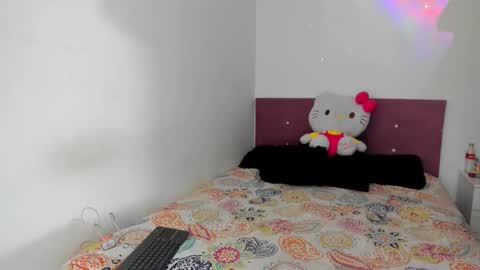 Nikole online show from January 2026 02:28:02 AM