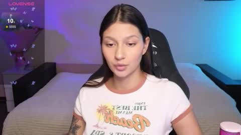 Niky online show from November 2025 08:13:02 AM