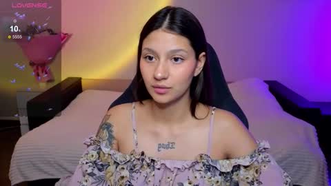 Niky online show from November 2025 08:46:02 AM