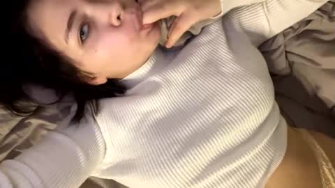 nikoli_naw online show from March 2025 08:10:02 PM