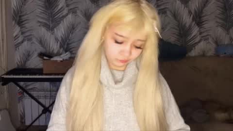 nikoli_naw online show from May 2026 09:56:02 PM
