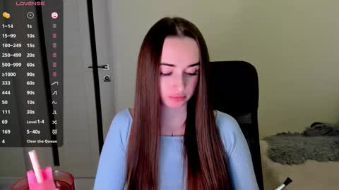      online show from October 2025 03:40:02 AM