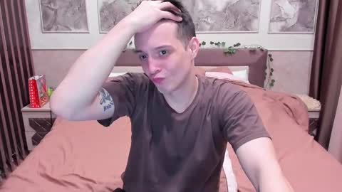 Snapshot of nikolos_vise chatting on January 2025 11:02:02 PM Nikolos online show from January 2025 11:02:02 PM