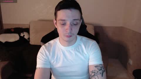 Snapshot of nikolos_vise chatting on January 2025 05:53:01 PM Nikolos online show from January 2025 05:53:01 PM