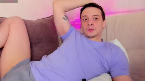 Snapshot of nikolos_vise chatting on February 2025 10:39:02 PM Nikolos online show from February 2025 10:39:02 PM