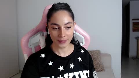 niky_blue online show from February 2025 10:55:01 PM