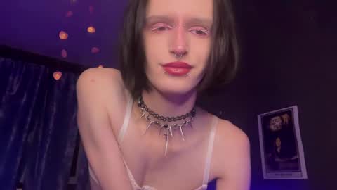 Snapshot of niky_long chatting on May 2026 12:05:01 AM Niky online show from May 2026 12:05:01 AM