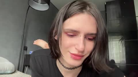 Snapshot of niky_long chatting on May 2026 10:24:02 AM Niky online show from May 2026 10:24:02 AM