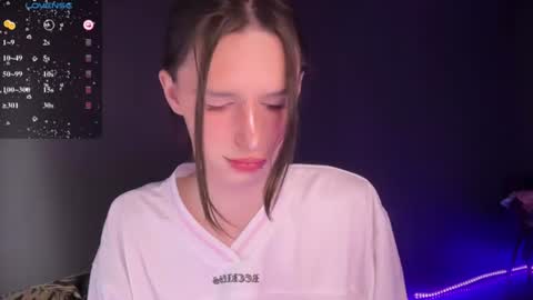 Niky online show from July 2026 10:44:01 AM