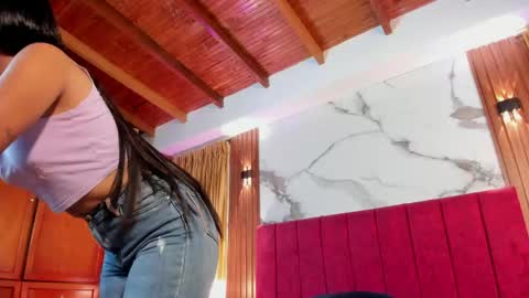 Snapshot of niky_nicole chatting on May 2026 12:22:01 PM Niky online show from May 2026 12:22:01 PM