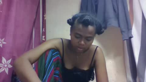 nilah online show from November 2025 06:57:01 AM