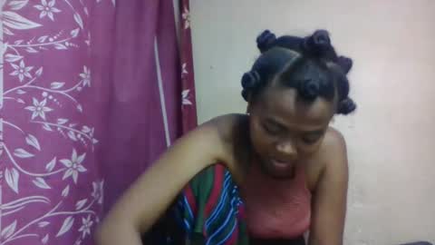 Snapshot of nilahmarie chatting on December 2025 04:51:01 AM nilah online show from December 2025 04:51:01 AM