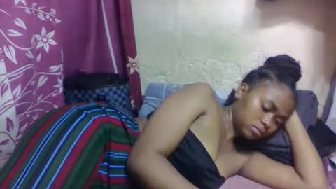 Snapshot of nilahmarie chatting on December 2025 05:54:01 PM nilah online show from December 2025 05:54:01 PM