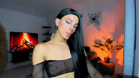 Snapshot of nilam217 chatting on November 2025 01:41:01 AM Nilam online show from November 2025 01:41:01 AM