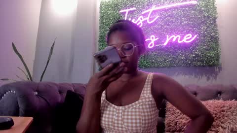 nilo solem online show from January 2025 07:28:02 PM