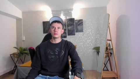 Nils online show from September 2025 02:33:01 AM