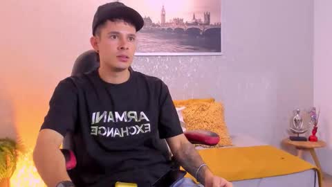 Nils online show from September 2025 12:49:01 AM