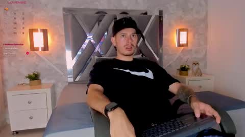 Nils online show from November 2025 03:01:01 AM