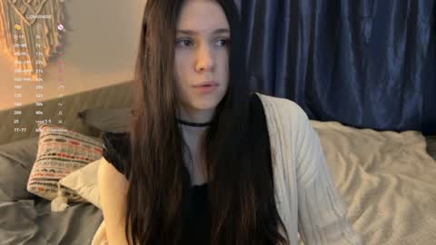 Jennet online show from December 2024 01:14:01 PM