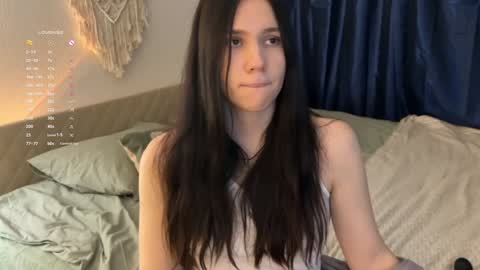 Jennet online show from December 2024 04:53:02 PM