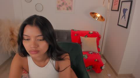 Snapshot of nina_agdal chatting on December 2024 10:56:01 PM NINA online show from December 2024 10:56:01 PM