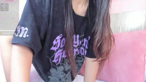 Snapshot of nina_blake chatting on November 2025 02:55:01 AM N I N A online show from November 2025 02:55:01 AM