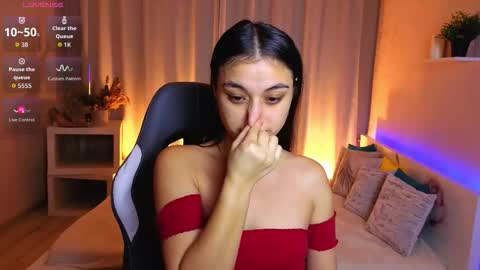 Ketrin online show from December 2025 02:50:02 AM