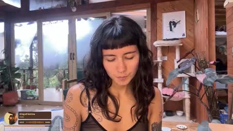 Nina.  online show from October 2025 08:27:02 PM