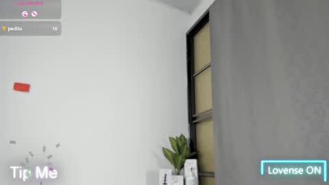 nina_keller_ online show from December 2025 10:16:01 PM