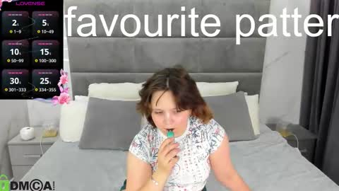 nina lunaa online show from September 2025 08:16:02 AM