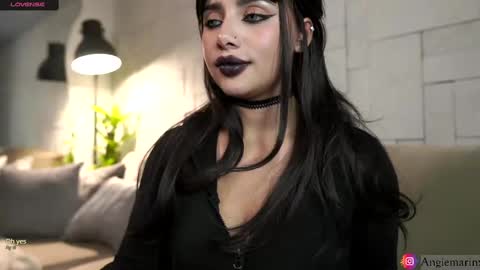 Angie online show from February 2025 04:52:01 AM