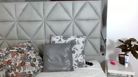  Nina  online show from December 2024 02:30:02 AM