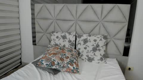  Nina  online show from March 2025 02:08:02 AM