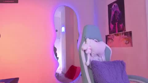 Nina Neon Nostrade online show from December 2025 09:47:02 AM