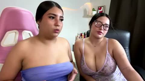 Nina online show from June 2026 09:35:01 PM