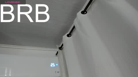 Nina  online show from April 2026 02:44:01 AM