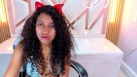 Snapshot of ninadelight_tp chatting on November 2025 08:19:01 PM Nina online show from November 2025 08:19:01 PM