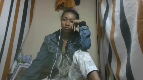 Snapshot of ninaeaa chatting on January 2026 07:07:02 PM ninaeaa online show from January 2026 07:07:02 PM