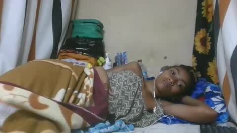 Snapshot of ninaeaa chatting on February 2026 07:29:01 AM ninaeaa online show from February 2026 07:29:01 AM