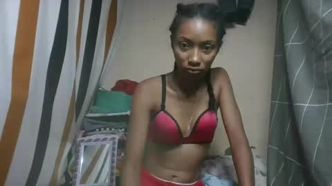 Snapshot of ninaeaa chatting on February 2026 05:25:01 AM ninaeaa online show from February 2026 05:25:01 AM