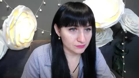 Snapshot of ninaflawlees chatting on November 2025 12:49:01 PM ninaflawlees online show from November 2025 12:49:01 PM