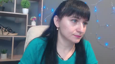 Snapshot of ninaflawlees chatting on November 2025 12:37:02 PM ninaflawlees online show from November 2025 12:37:02 PM