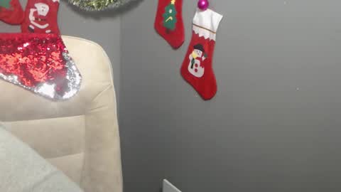 ninaflawlees online show from January 2026 12:55:01 PM