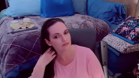 Nina Jaymes online show from April 2026 11:37:01 AM