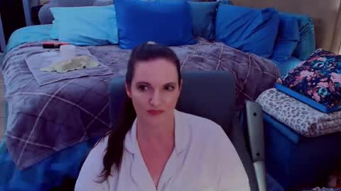 Nina Jaymes online show from June 2026 09:07:02 PM